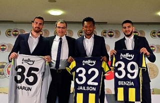 Fenerbahçe’nin yeni transferleri imzayı attı