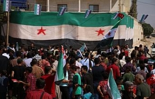 Fırat Kalkanı bölgesinde Esad eylemi
