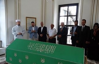 Hayme Ana Türbesi’ni ziyaret etti