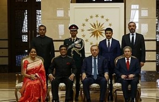 Hindistan Büyükelçisini kabul etti