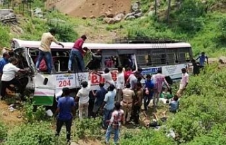 Hindistan’da katliam gibi kaza: 43 ölü, 37 yaralı