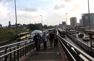 İstanbul’da beklenen yağış etkisini göstermeye...