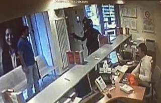 İstanbul’da kanlı banka soygunu kamerada