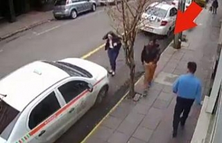 Kadına bastonlu saldırı kamerada