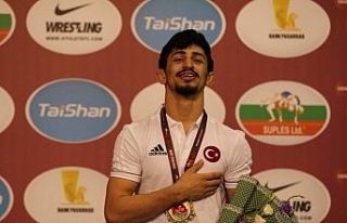 Kerem Kamal, Dünya şampiyonu