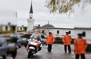 Köşeye sıkışan FETÖ’cüler camileri hedef...