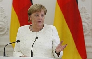 Merkel’den NATO’ya uyarı