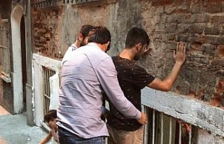 Narkotik polisinden şok narko-sokak uygulaması