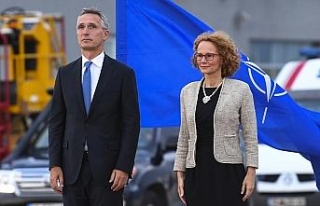 NATO Genel Sekreteri Stoltenberg Makedonya’da