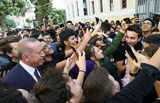 Öğrencilerden Cumhurbaşkanı Erdoğan’a yoğun...