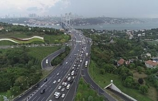 Okula uyumun ilk gününde İstanbul’da trafik yoğunluğu
