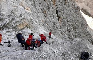 Paraşütçü dağa böyle çakılmış