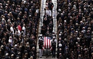 Senatör McCain’in cenaze töreni düzenlendi