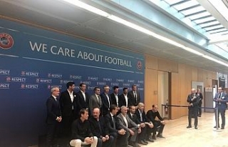 Şenol Güneş elit antrenörlerle birlikte