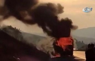 Seyir halindeki tır alevler içinde kaldı