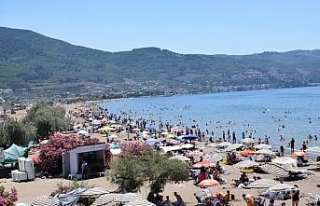 Turistik beldelere halk plajları geliyor