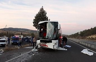 Uşak’ta otobüs kazası: 1 ölü, 26 yaralı