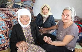 114 yaşında ilk doğum günü pastası