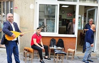 ’Aşık’ muhtar adayı bağlamasıyla destek arayışı...
