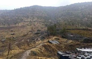 Aşırı yağış toprak kaymasına neden oldu