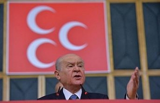 Bahçeli’den ‘öğrenci andı’ değerlendirmesi