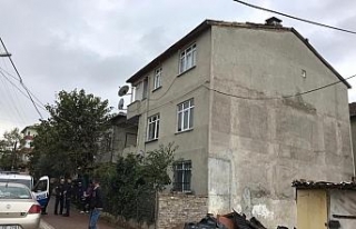 Çatıdan düşen 1 kişi öldü, 1 kişi yaralandı