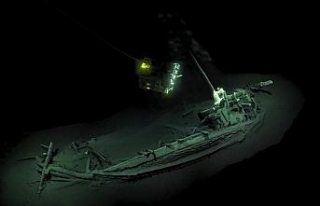 Dünyanın en eski gemi enkazı Karadeniz’de bulundu