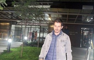 Emre Belözoğlu’ndan Turan’a bebek ziyareti