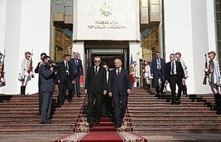 Erdoğan Moldova Cumhurbaşkanlığı Binasının...