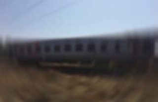 Hindistan’daki tren kazasında en az 50 ölü