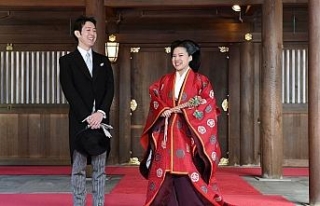 Japon prenses dünya evine girdi