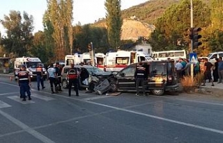 Mersin’de trafik kazası: 2 ölü, 7 yaralı