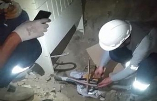 Organize kaçak elektrik kazısına suçüstü
