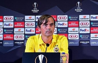 Phillip Cocu’dan istifa açıklaması