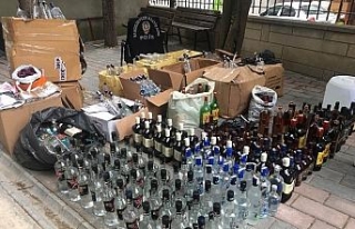 Piyasa değeri 30 bin lira olan sahte içki ele geçirildi