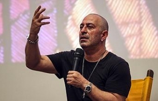 Sahne gösterilerine yeniden başlıyor