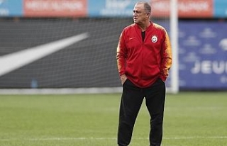 Terim’in sözleşmesi uzatıldı