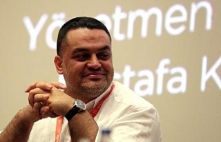 Yönetmen Karadeniz kendi hikayesiyle ağlattı