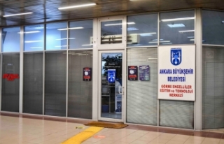 GÖRME ENGELLİLERİN TEKNOLOJİYE ERİŞİM NOKTASI