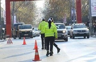 Kadıköy'de drone destekli trafik denetimi