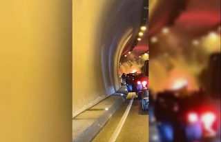 Beykoz'da asker konvoyunda tüneli kapatıp maytap...