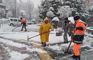 Kırşehir'de kar yağışı etkili oldu