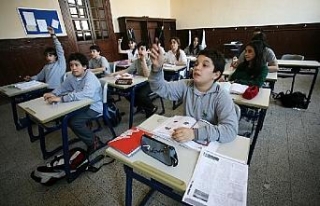 Sınav dönemlerinin yeni trendi: Öğrenciye eğitim,...