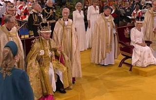 İngiltere Kralı 3. Charles ve eşi Camilla bugün...
