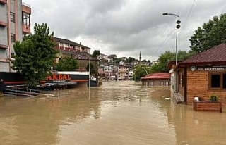 Bartın’da sağanak; dereler taştı, mahsur kalanlar...