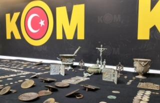 Ankara'da 1624 sikke ve 126 tarihi obje ele geçirildi