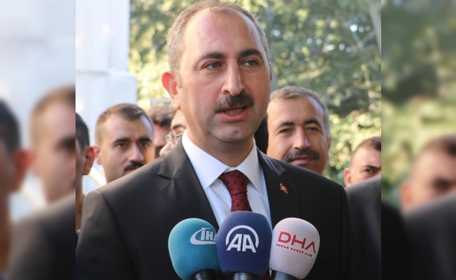 Adalet Bakanı Gül’den mühürsüz oy açıklaması