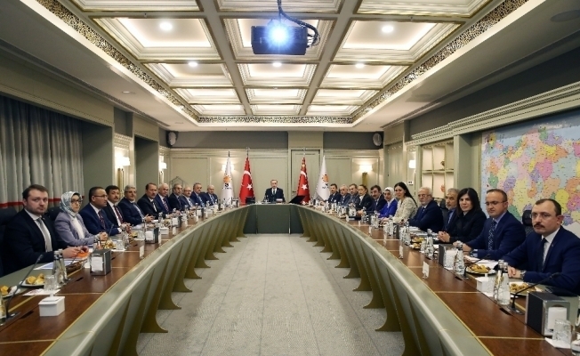 AK Parti MYK toplandı