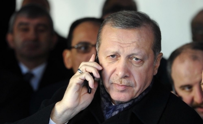 Cumhurbaşkanı Erdoğan’dan milli eskrimciye tebrik telefonu