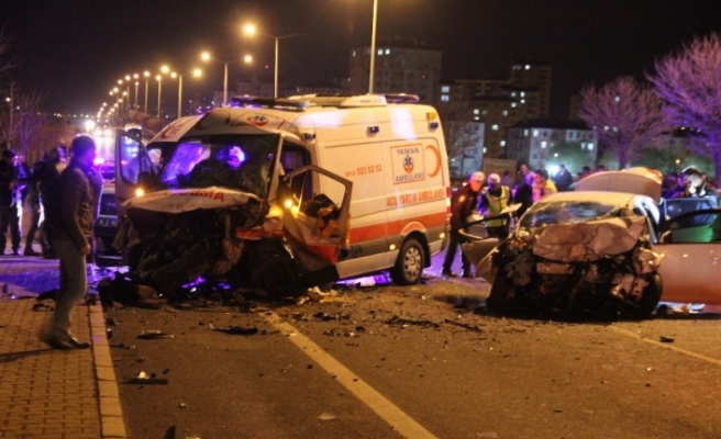 Kayseri’de katliam gibi kaza: 6 ölü, 2 yaralı